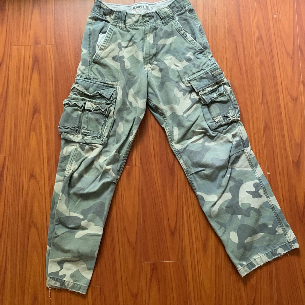 Aéropostale camo authentic cargos 28x30